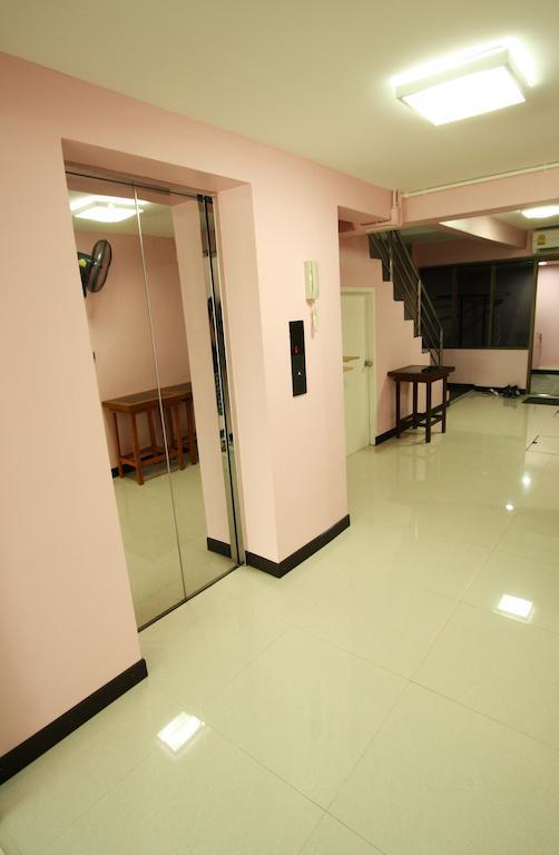 Spnplace Ratchada Bangkok Extérieur photo