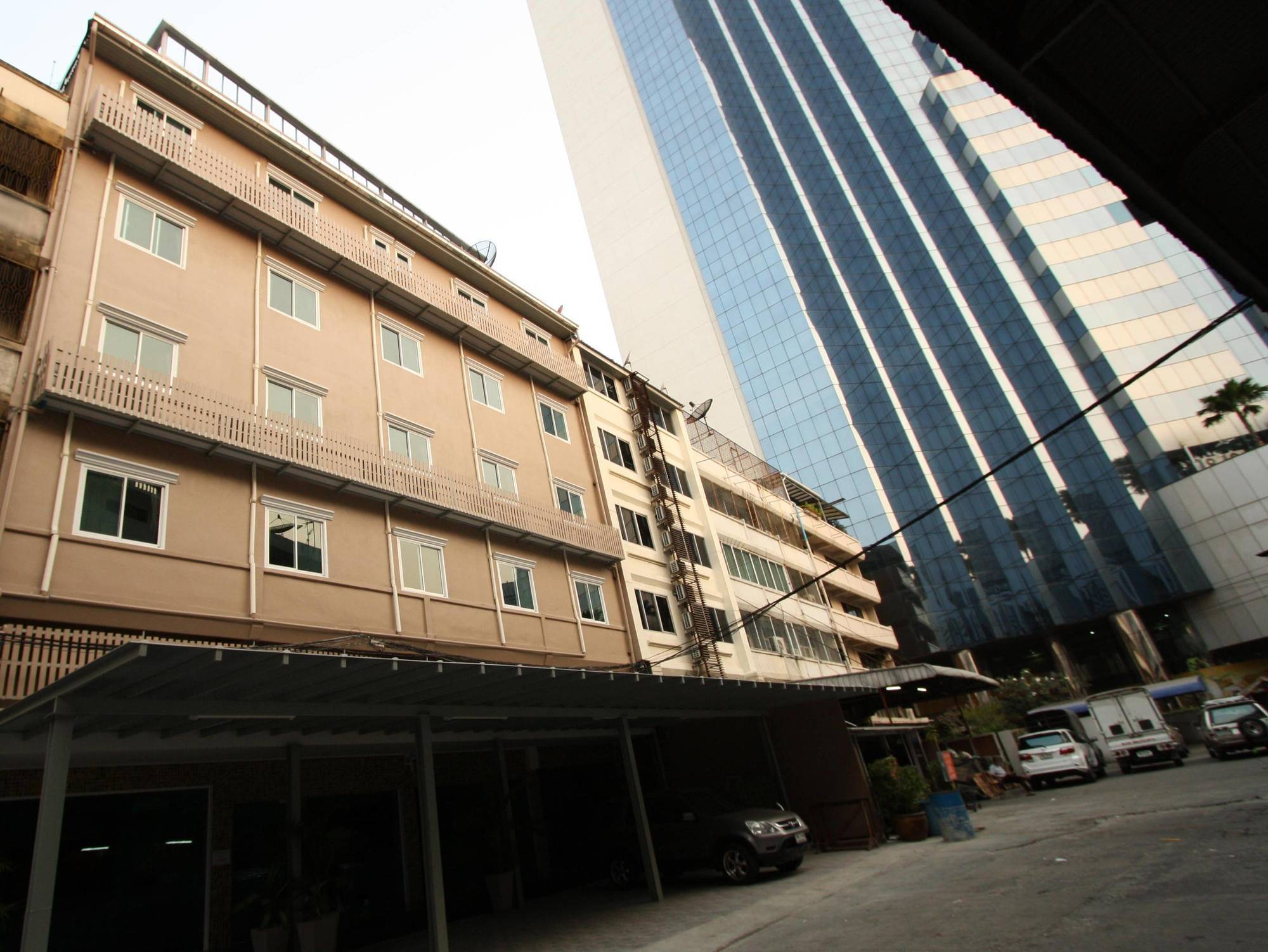 Spnplace Ratchada Bangkok Extérieur photo